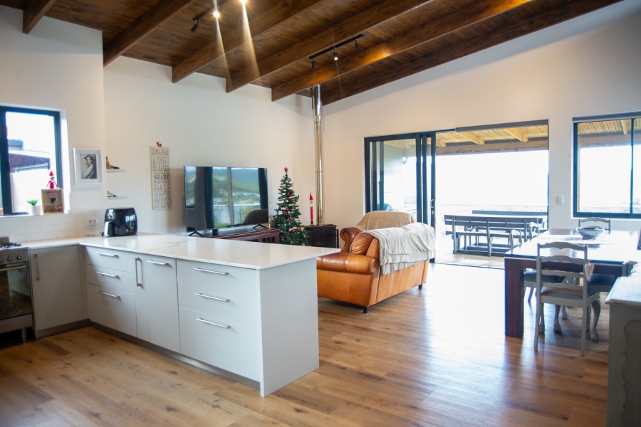 3 Bedroom Property for Sale in Welbedacht Western Cape